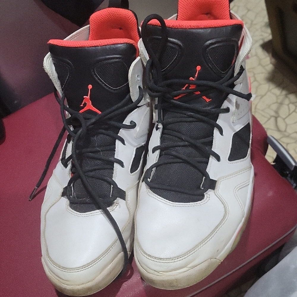 Jordan Black and White Athletic Shoes with Classic Design
